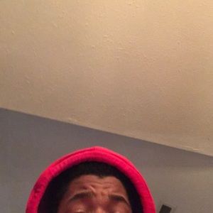 Meet your Posher, Elliott